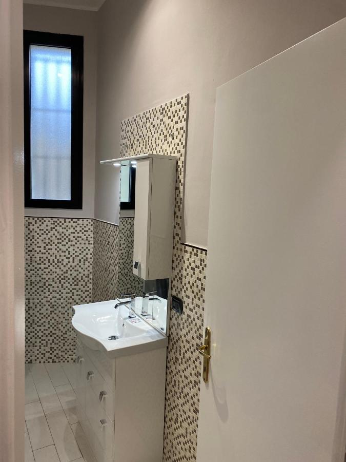 Cozzi Apartment Milano Esterno foto